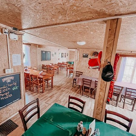 Karavan 1 V Arealu Koupaliste Bystre V Orlickych Horach Zewnętrze zdjęcie